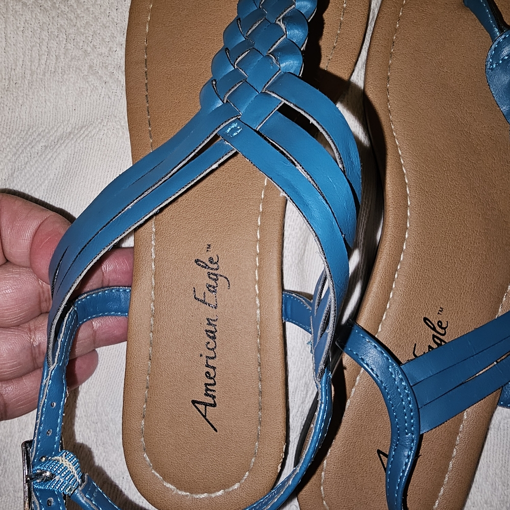 American Eagle Teal Blue Strappy Flat Sandals Size 9 Excellent Condition - Picture 2 of 6